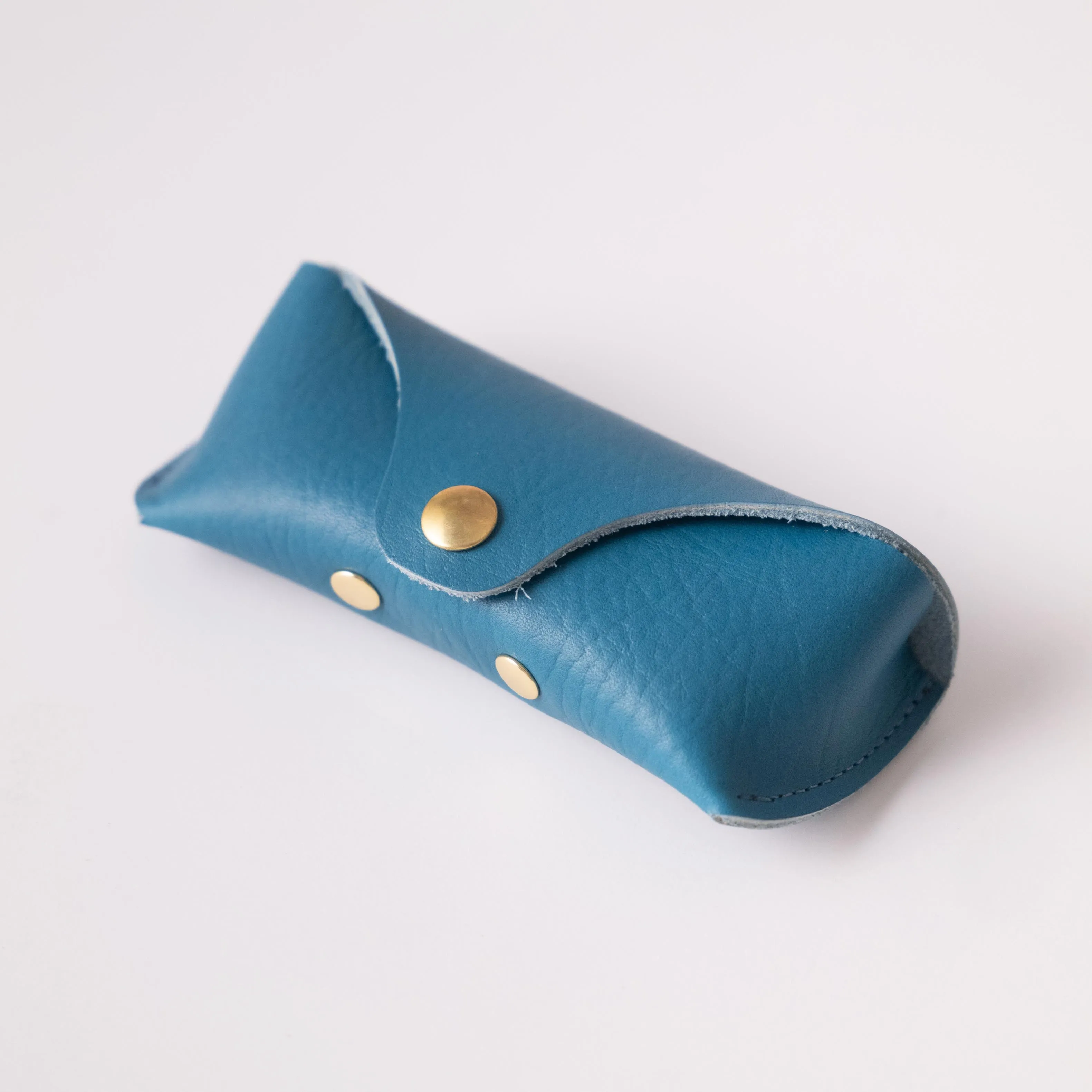 Aqua Bullhide Sunglasses Case