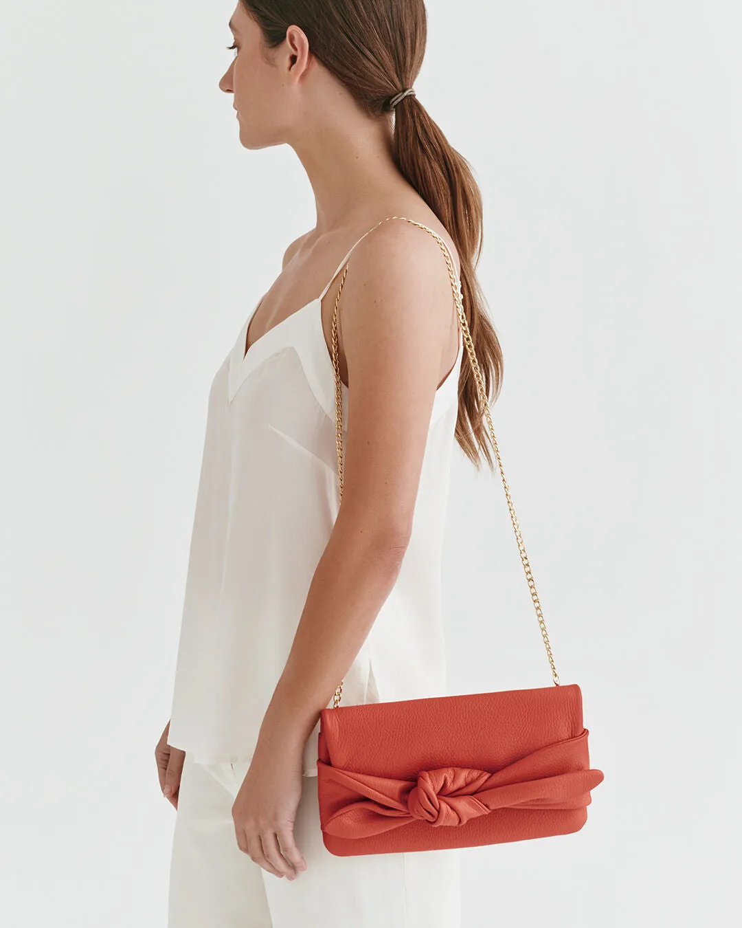 Bow Clutch