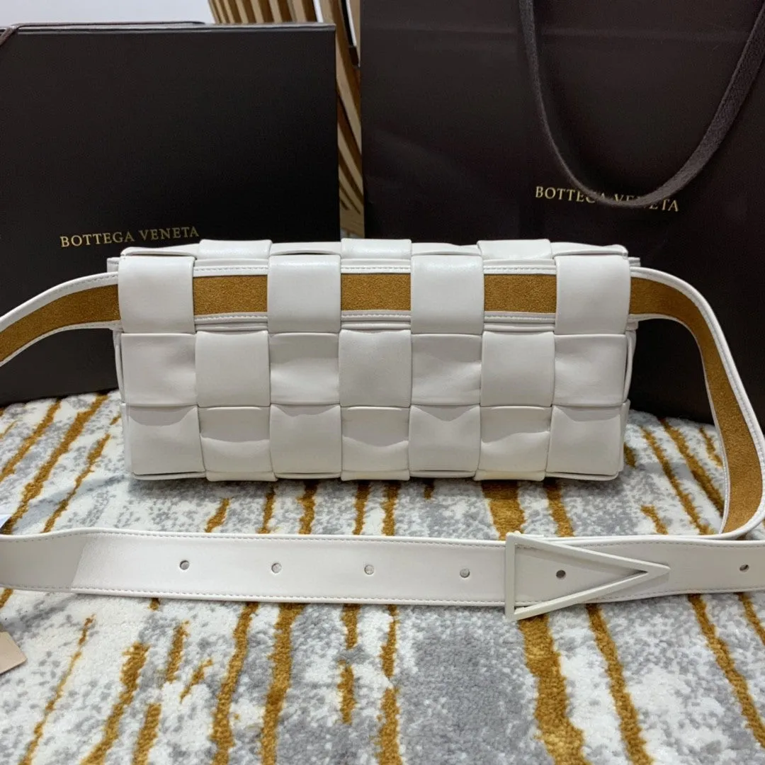 BV Brick Cassette Bag For Women 11in/28cm In White