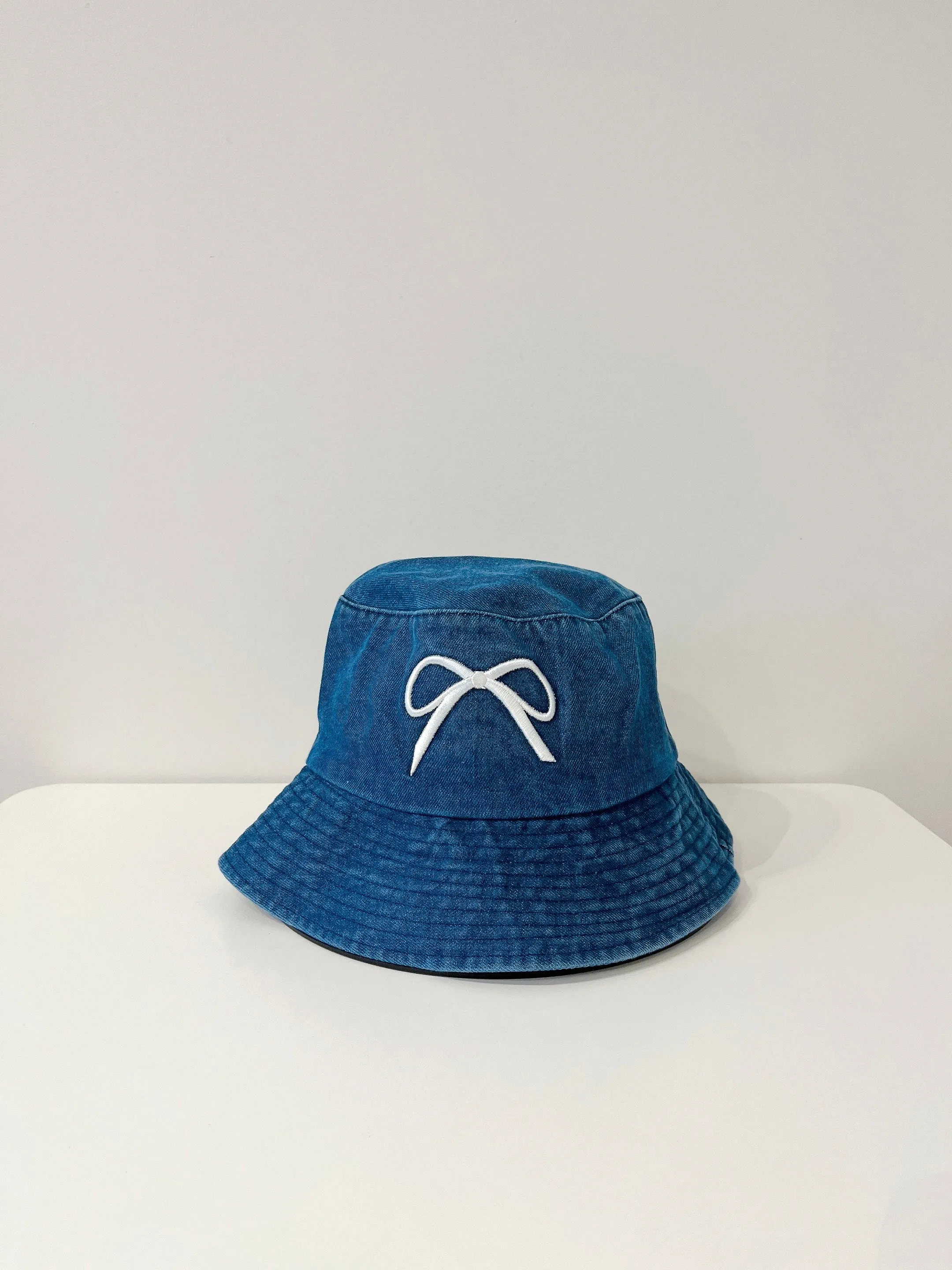 MAY Denim bow bucket